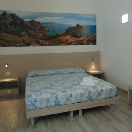 Hotel Mio & Tuyo Santa Teresa Gallura Zewnętrze zdjęcie